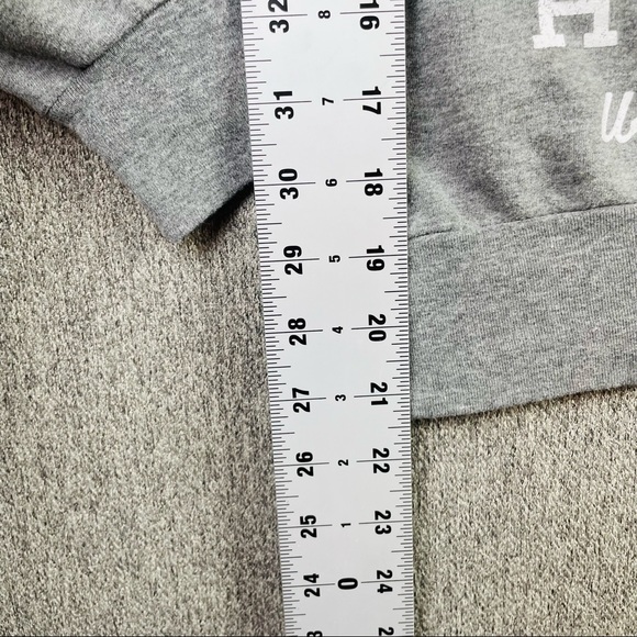 Harry Potter Hogwarts Wizard in Training Sweatshirt Graphic Shirt Juniors Size S - Picture 9 of 9